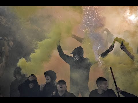 EKSPLOZIJA na JUGU (Baklje, dimovi, strobovi, vatromet..) | Partizan - Voždovac, 05.10.2018.